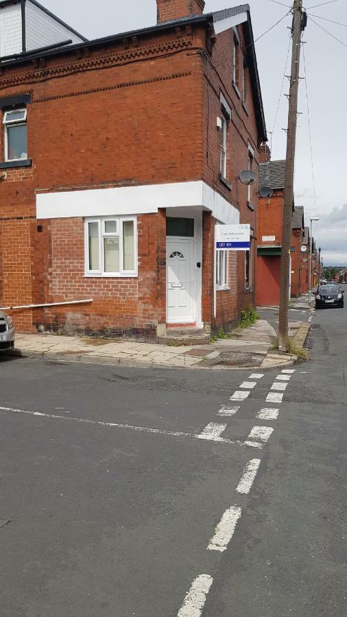 Tuii Appart, Cleveleys Road Holbeck Apartment Лийдс Екстериор снимка